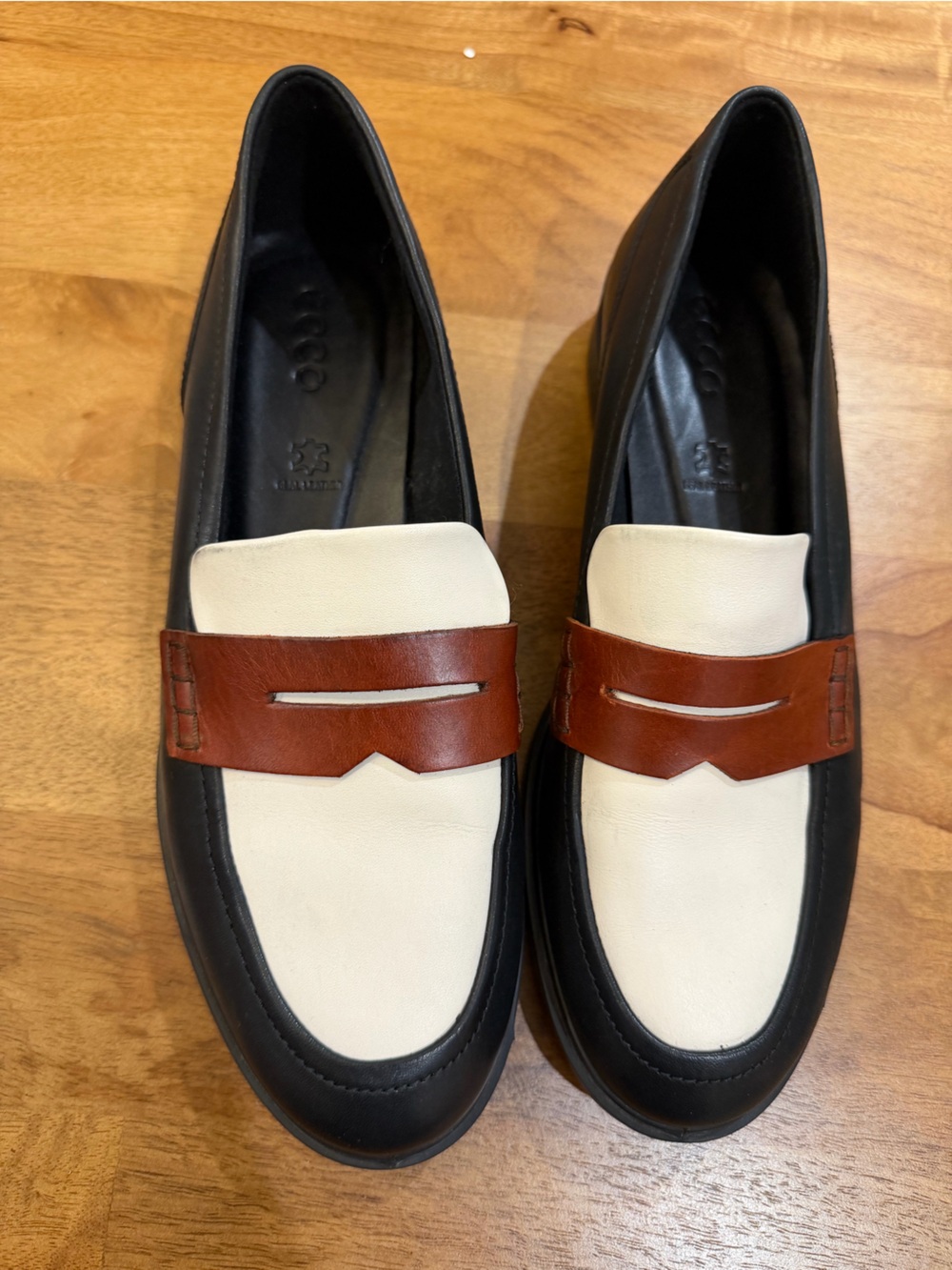 Ecco Black, White & Brown Leather Penny Loafers Size 39 (Women’s 8)